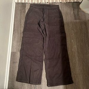 American Eagle Cargo Pants